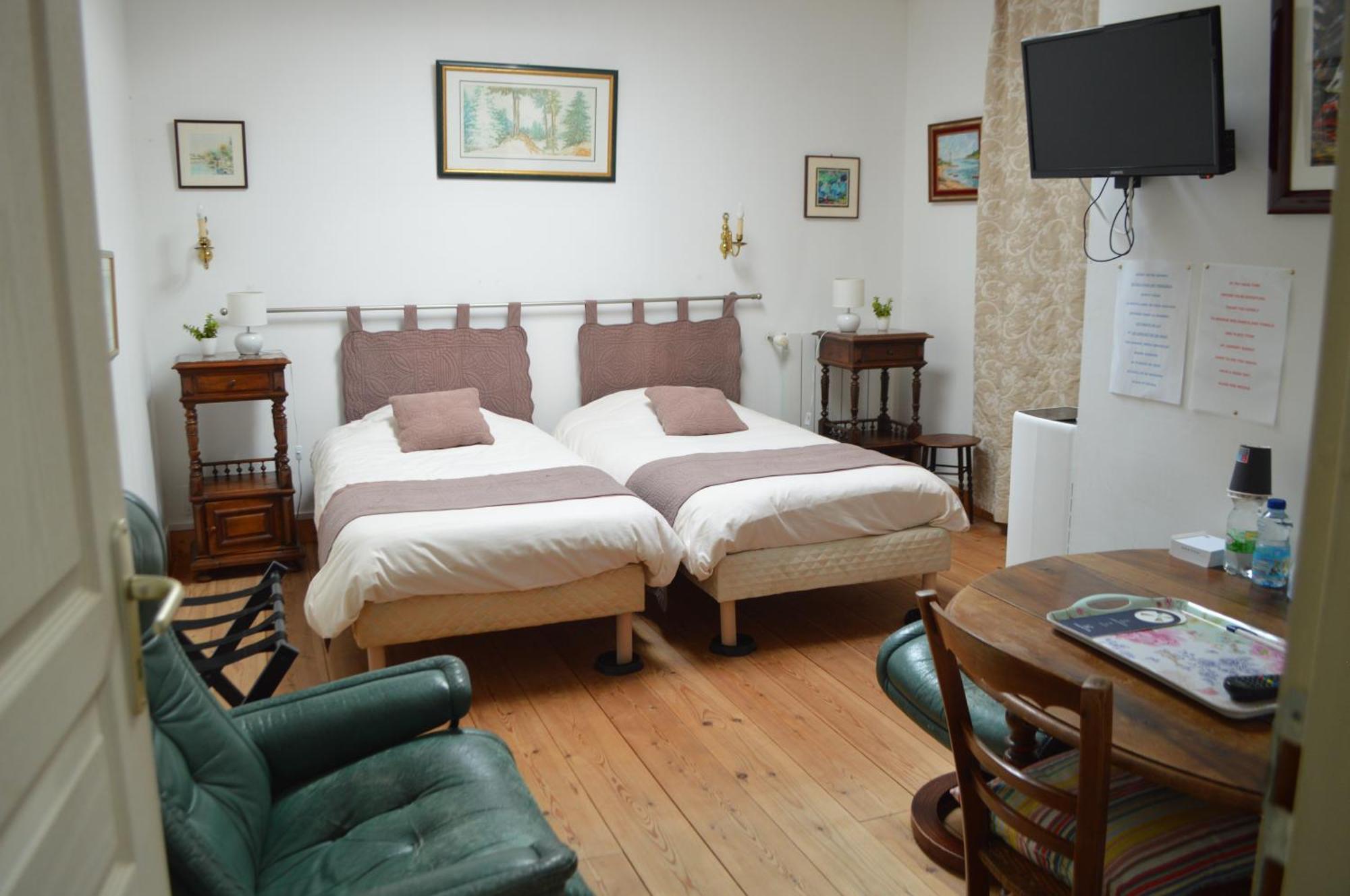 Alain Et Nicole Bed and Breakfast Cognac Eksteriør billede